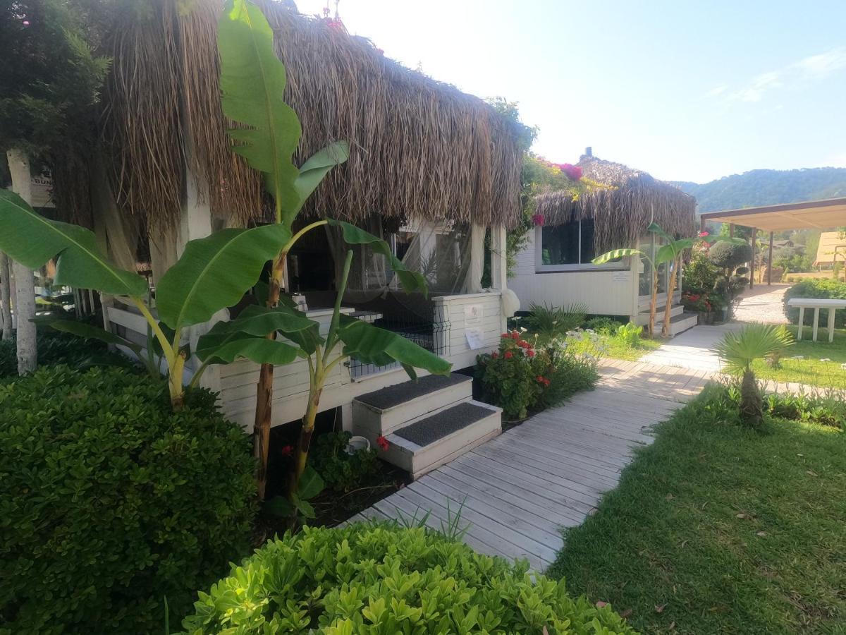 Mavi Yengec Bungalows And Hotel Орхание Экстерьер фото